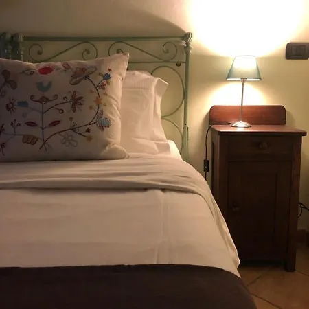 Cascina Bertolotto Wine Agroturismo *