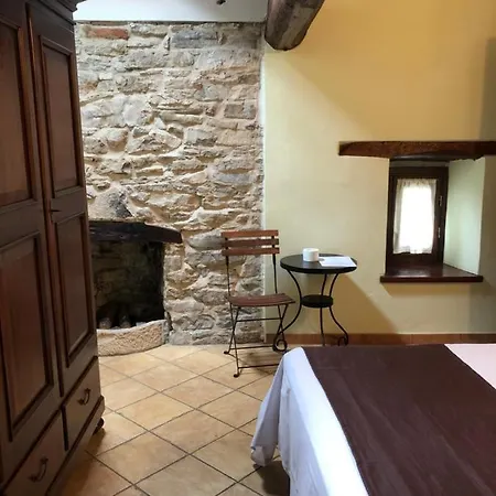 مزرعة للإقامة Cascina Bertolotto Wine *