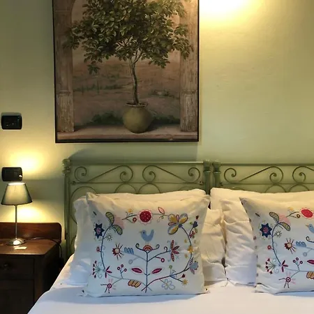 Cascina Bertolotto Wine Agroturismo *